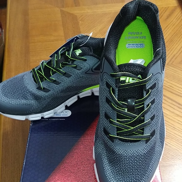 Fila Other - 🆕 Men's FILA Running Memory Exolize Sneakers